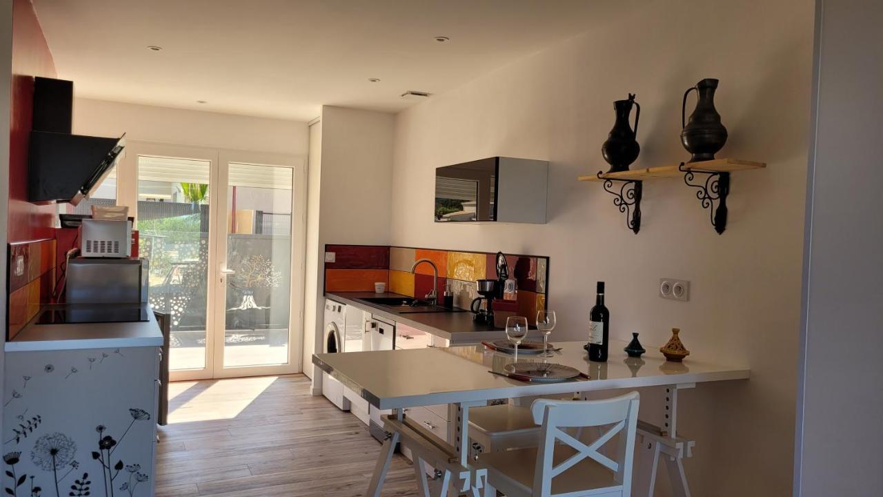 Gite Du Soleil Maison Lumineuse Avec Terrasse Solarium Parking Prive Sorède Eksteriør bilde